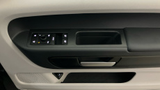 Volkswagen ID. Buzz 210kW Style Pro 86kWh 5dr LWB Auto [7St/Design+] Electric Estate